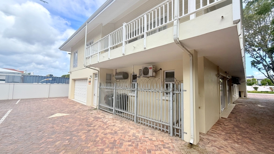 To Let commercial Property for Rent in Knysna Central Western Cape